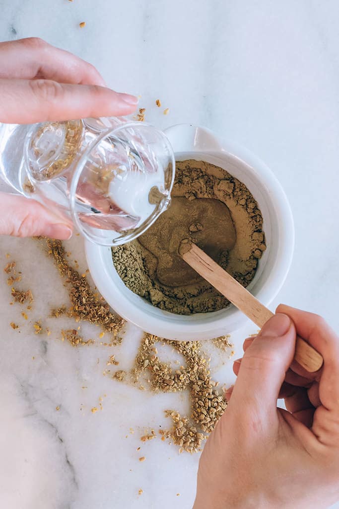 کاهش جای زخم و تغذیه پوست با 6 درمان خانگی و تعریف چند نوع اِسکار رفع جای زخم
